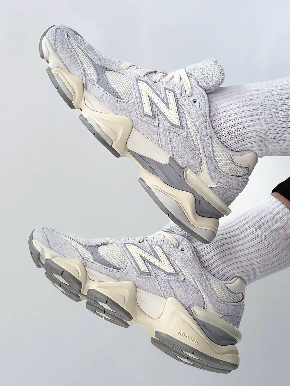 New Balance | 9060 Quartz Gray and Cream Sneakers